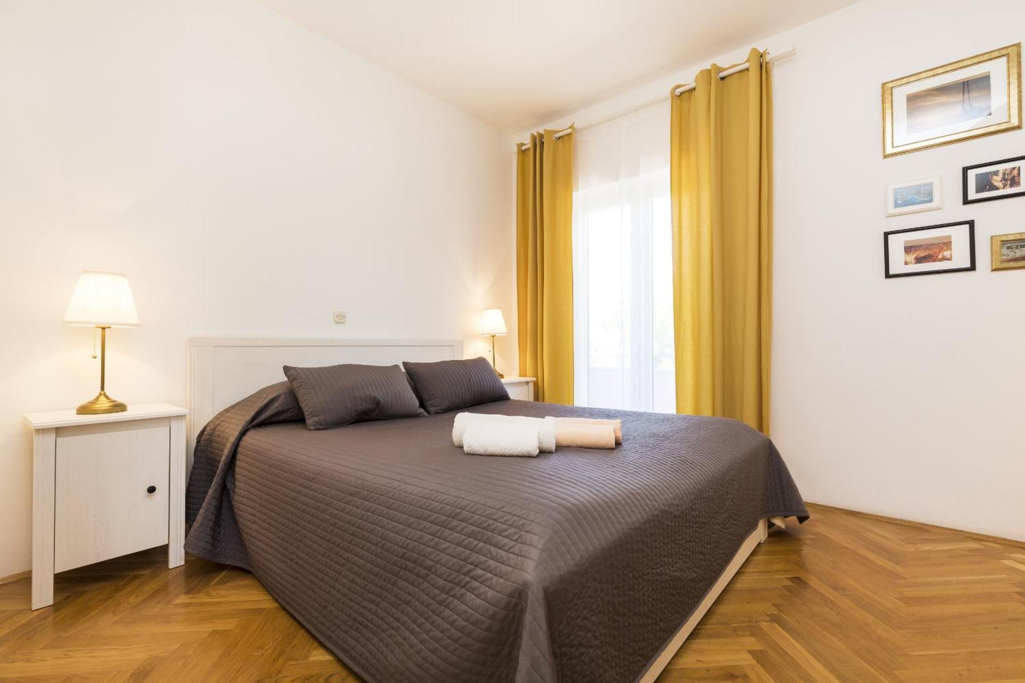 Apartments Laura Мали-Лошинь Экстерьер фото