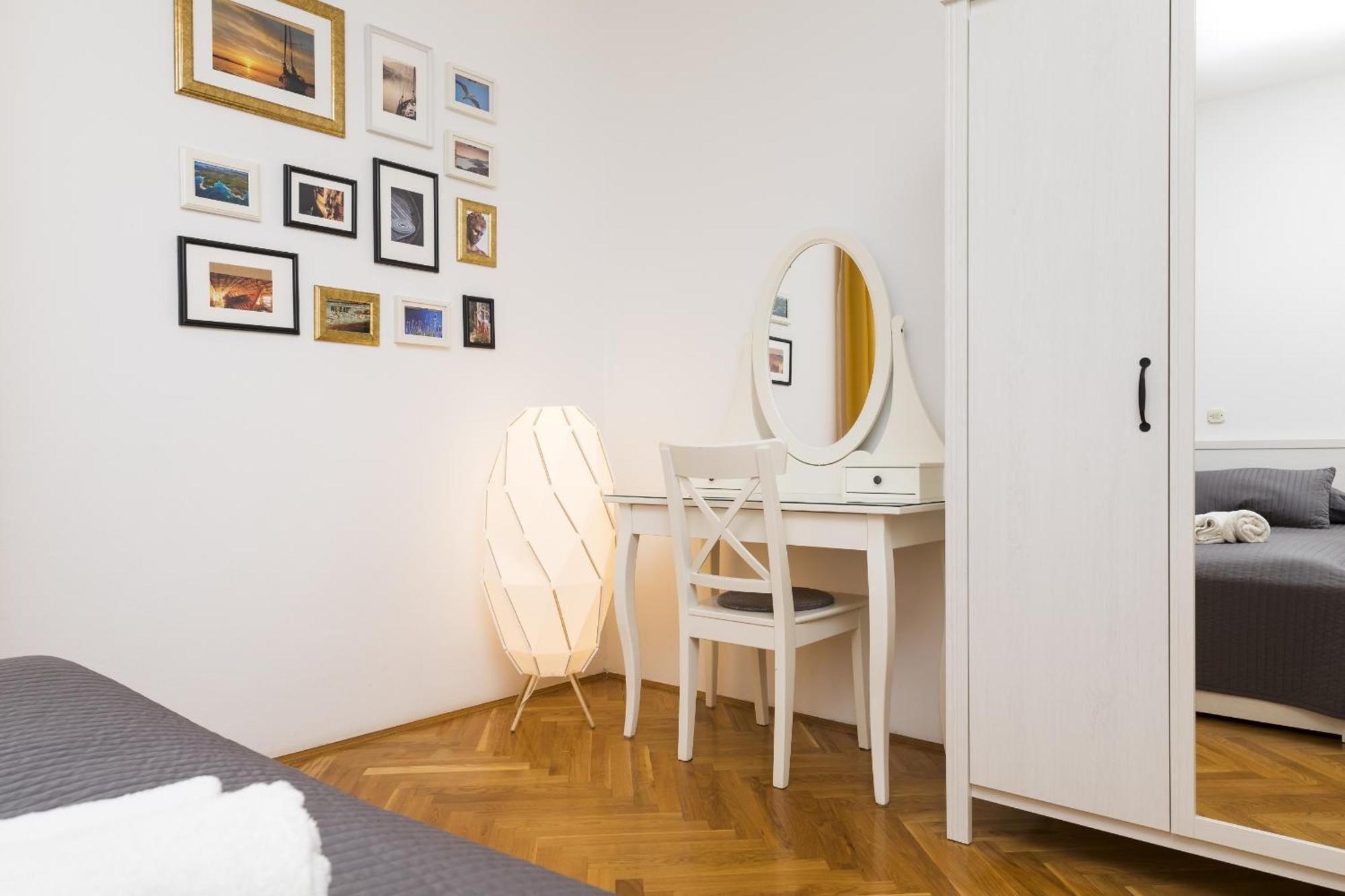 Apartments Laura Мали-Лошинь Экстерьер фото